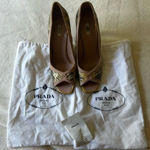 Prada Leather Snakeskin Heels Size 41
